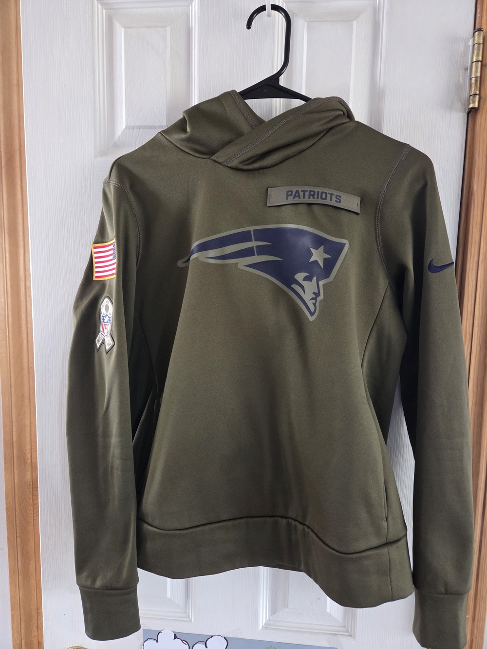 Nike New England Patriots Salute to Sevice Hoodie